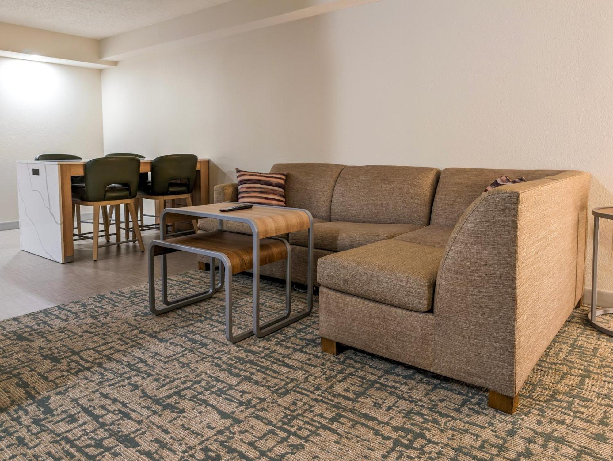 Homewood Suites By Hilton Oklahoma City Airport Exteriör bild